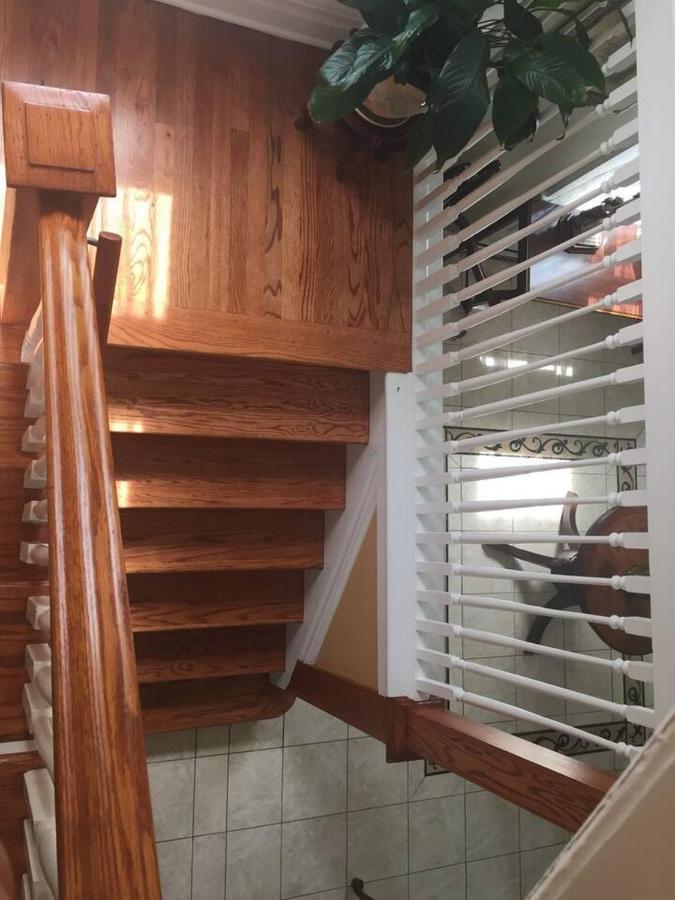 Historical Neighborhood Home ニューロシェル エクステリア 写真