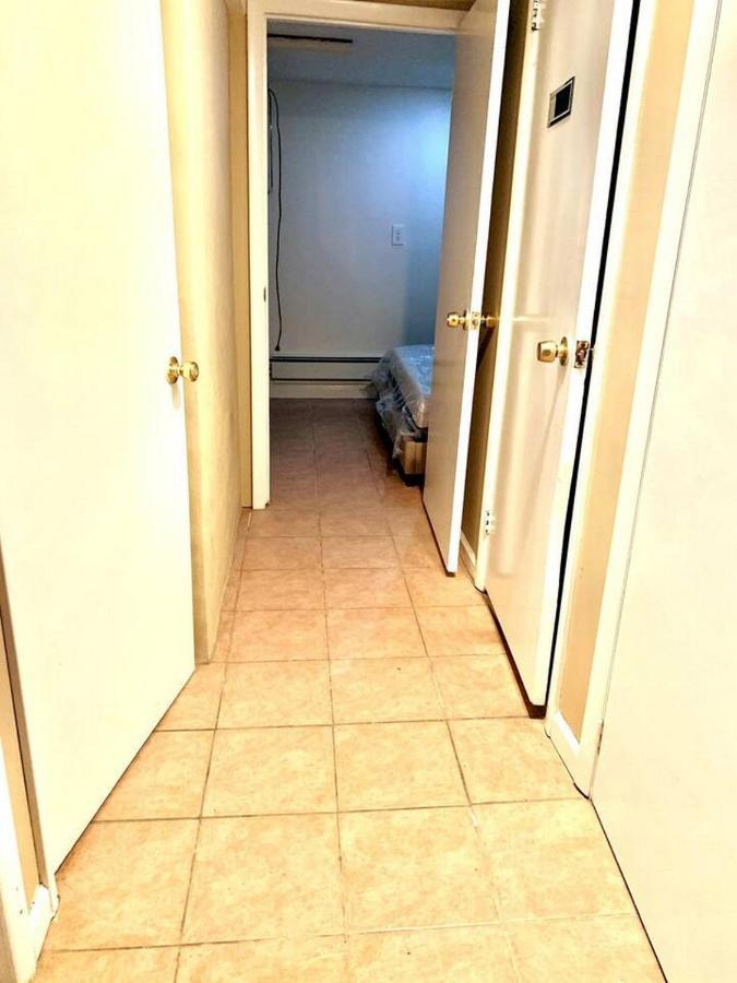Historical Neighborhood Home ニューロシェル エクステリア 写真